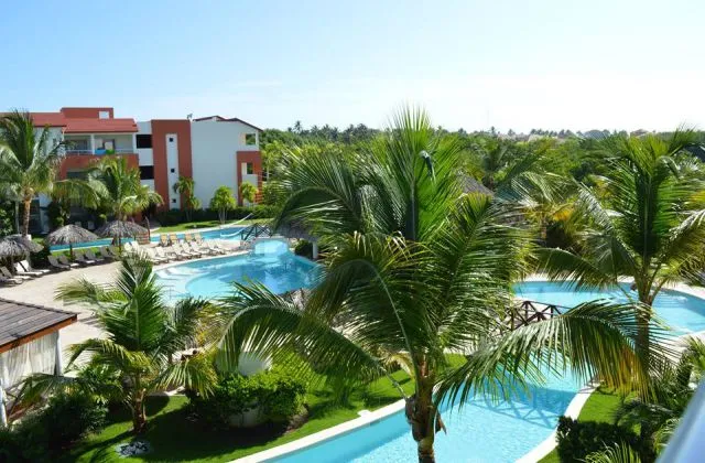 Now Garden Punta Cana pool